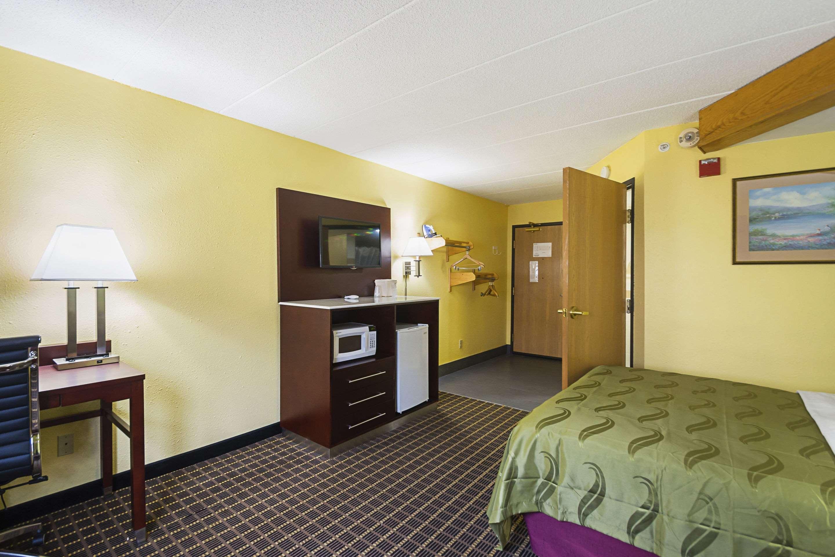 Quality Inn & Suites Harrington - Milford Экстерьер фото