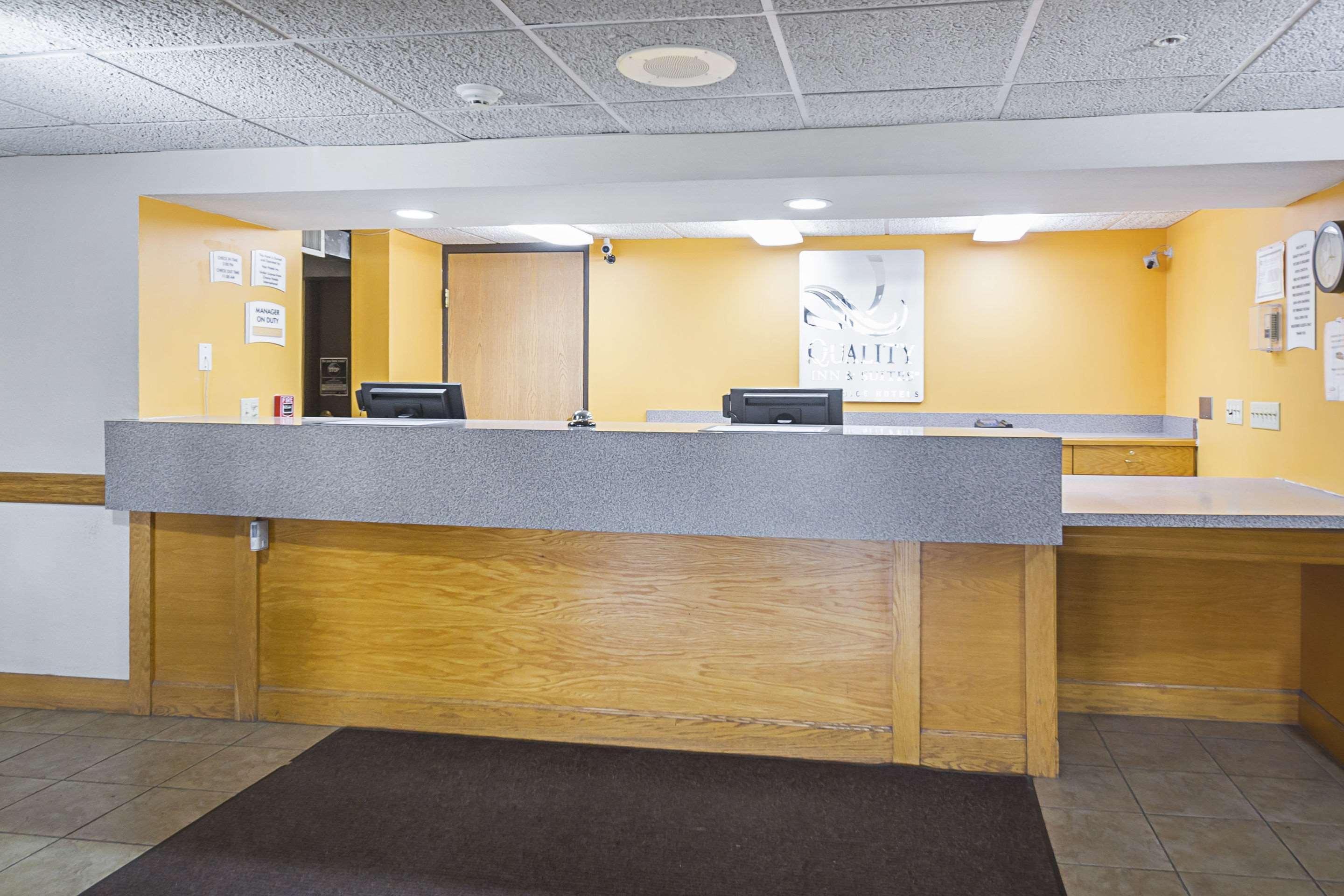 Quality Inn & Suites Harrington - Milford Экстерьер фото
