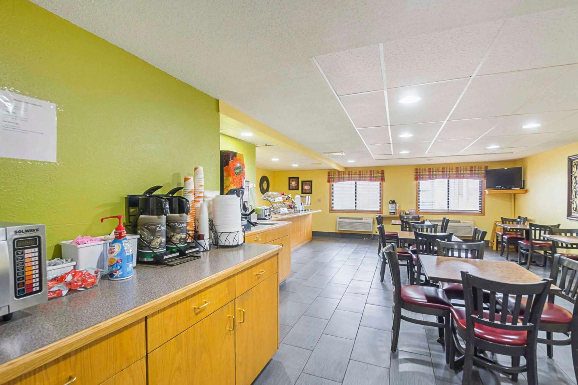 Quality Inn & Suites Harrington - Milford Экстерьер фото